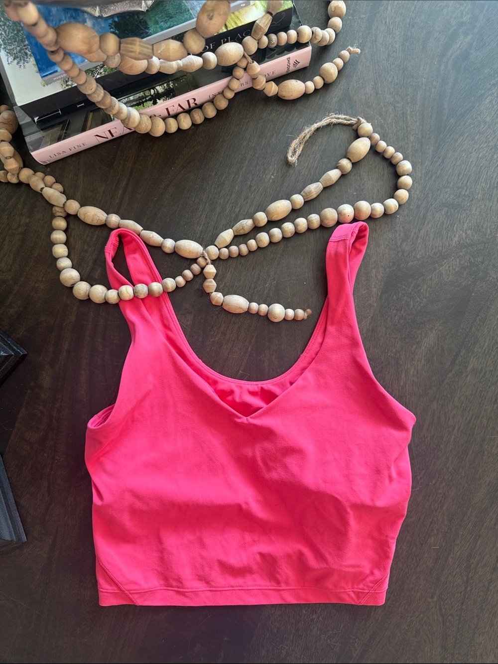 Lululemon Women’s Pink Scoop Neck Cropped Tank Top with built in bra.